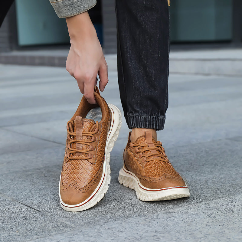 Men's crocodile leather shoes: Lightweight, waterproof, comfortable and soft walking shoes - wide last and extended design.